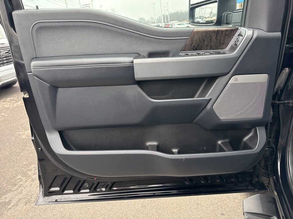 Used 2024 Ford F250 Lariat w/ Lariat Ultimate Package image 30