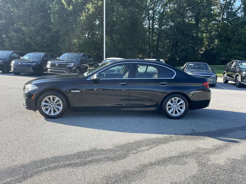 Used 2016 BMW 528i xDrive Sedan AWD/4WD image 4