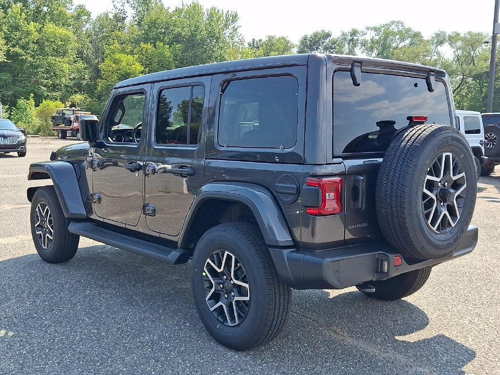 New 2027 Jeep Wrangler Unlimited Sahara AWD/4WD image 6