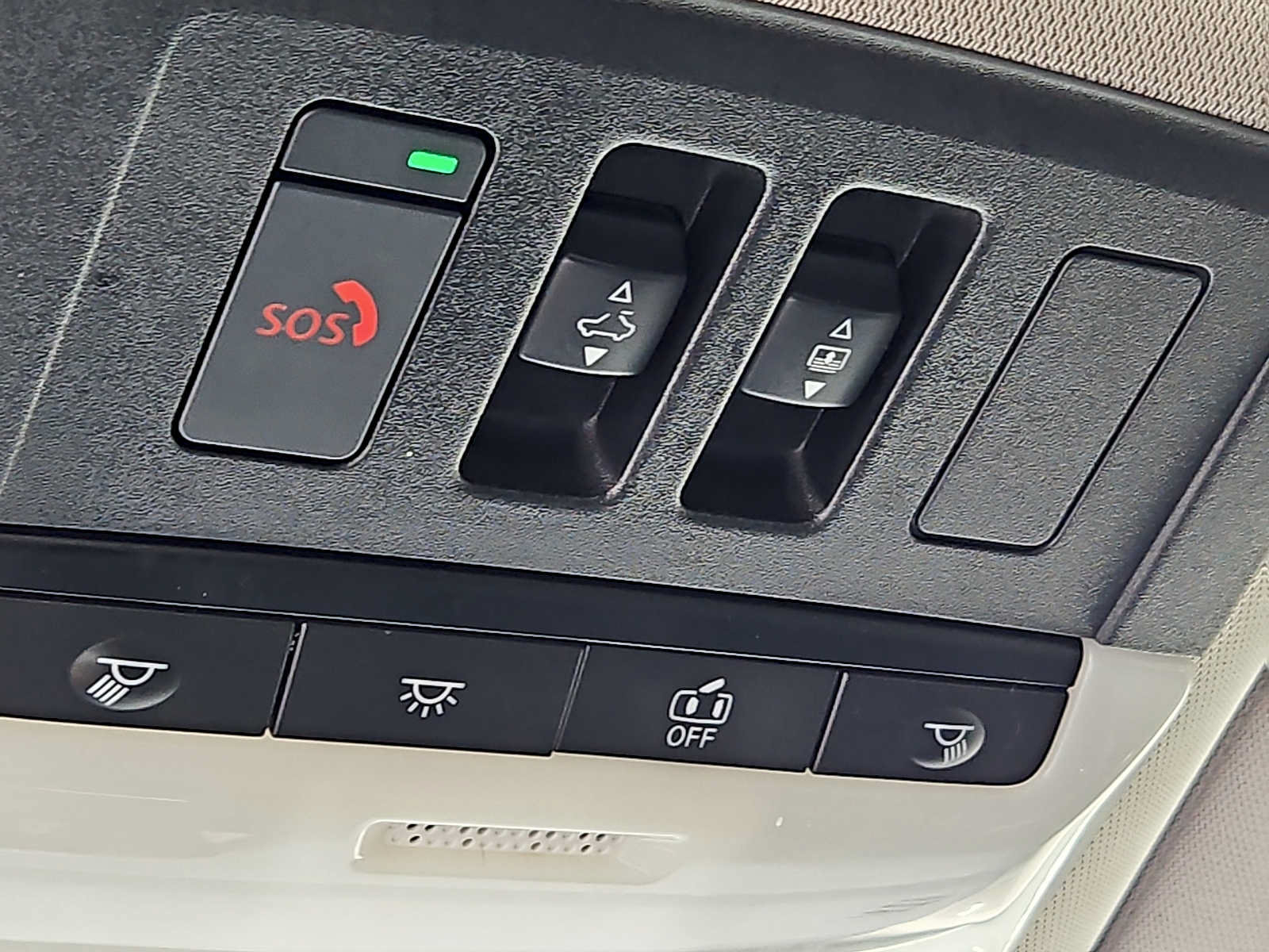 Used 2022 Nissan Pathfinder SL w/ SL Premium Package FWD image 27