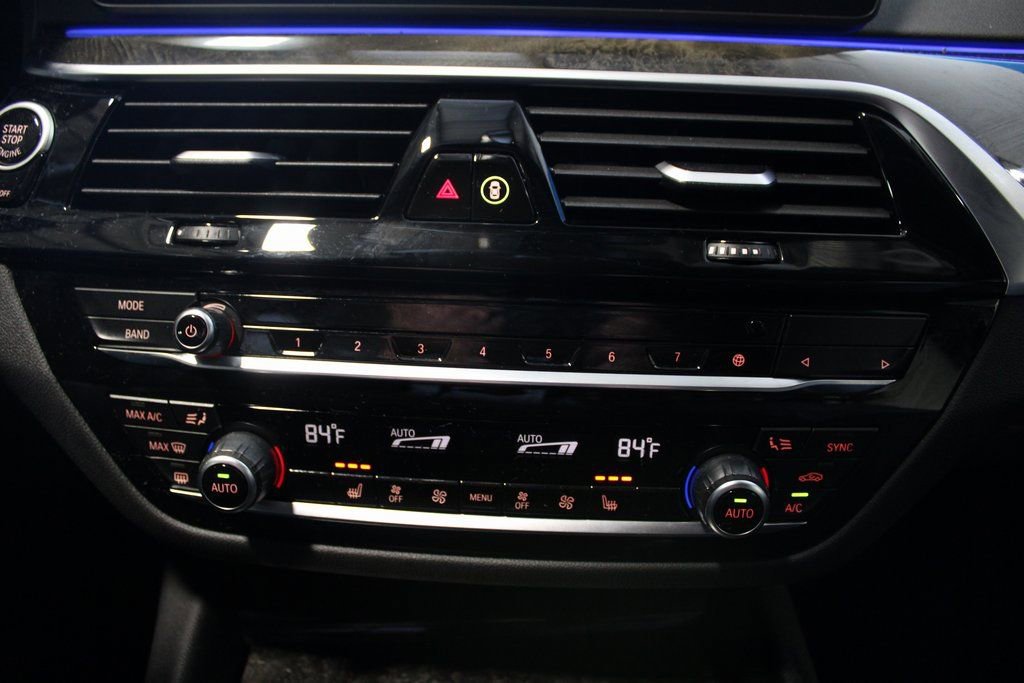 Used 2023 BMW 530i xDrive w/ Convenience Package image 30