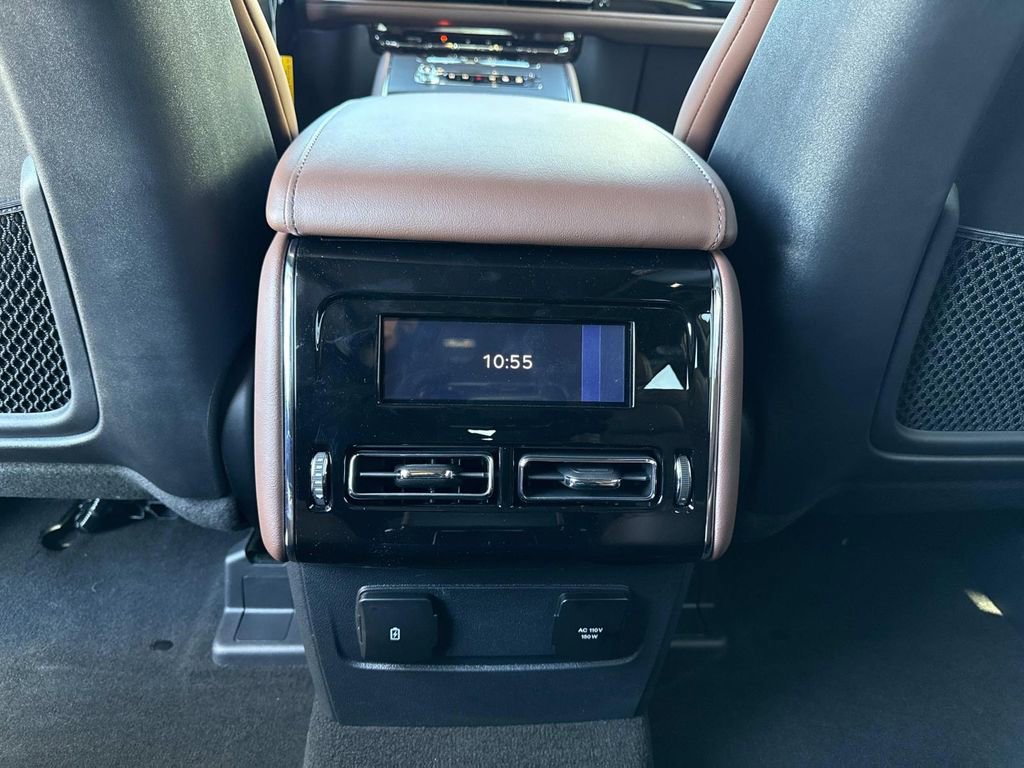 New 2026 Lincoln Aviator Reserve AWD/4WD image 16