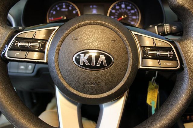 Used 2020 Kia Forte LXS image 15