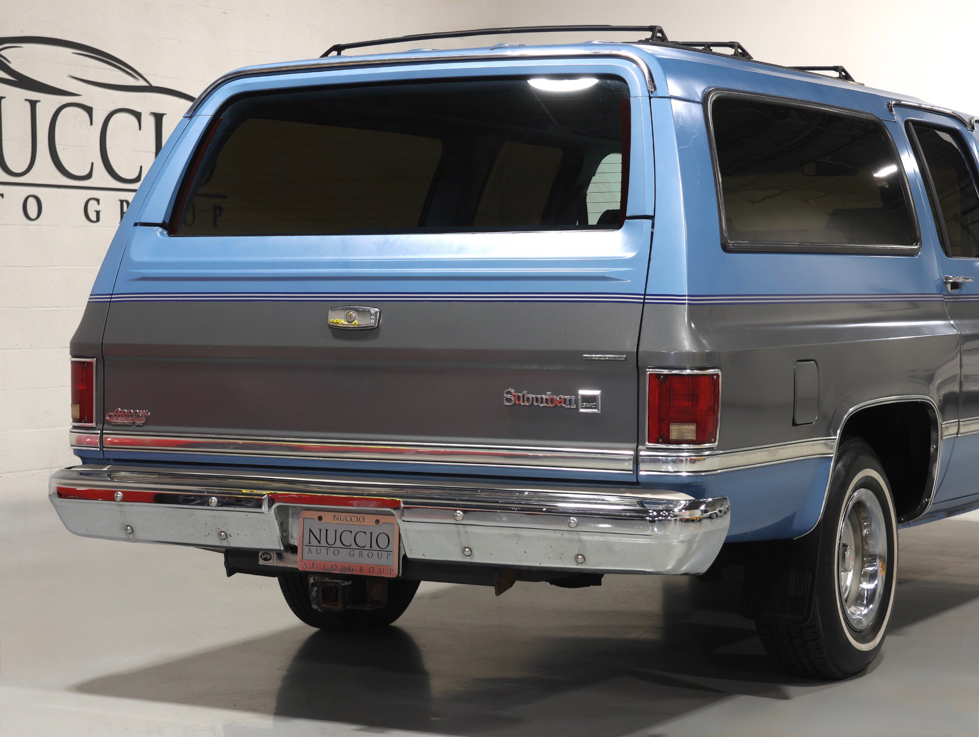 Used 1987 GMC Suburban 2WD image 55