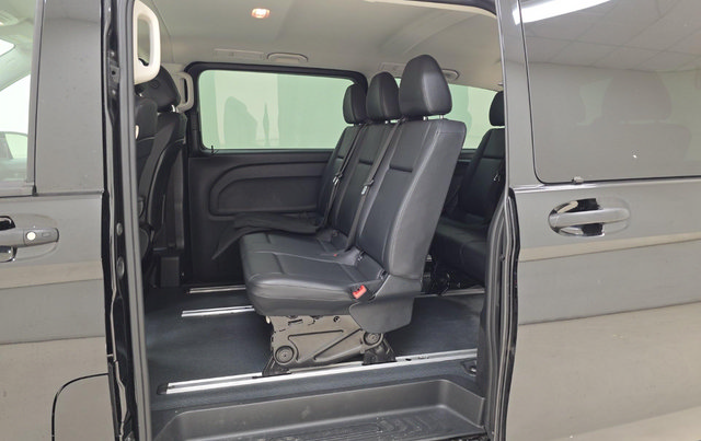 Used 2023 Mercedes-Benz Metris Passenger image 9