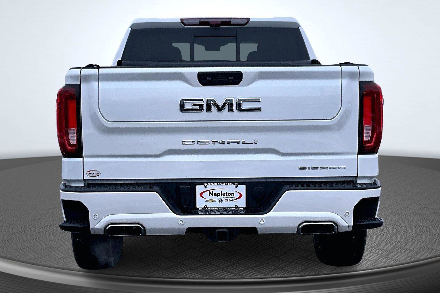 Used 2024 GMC Sierra 1500 Denali Ultimate image 4