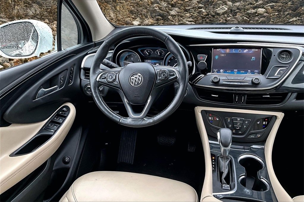 Used 2017 Buick Envision Essence image 5
