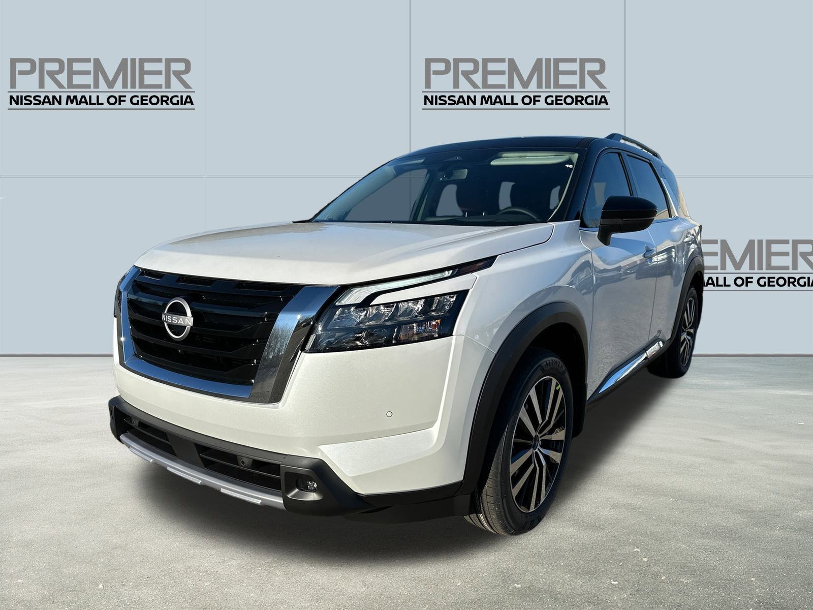 New 2025 Nissan Pathfinder Platinum