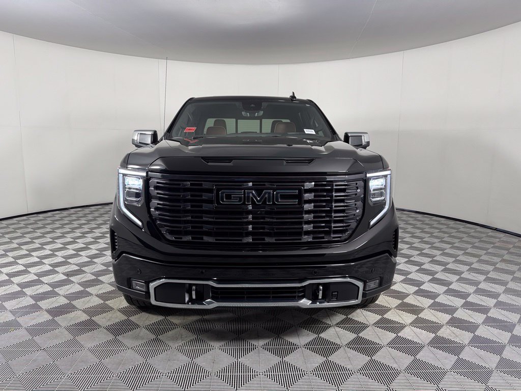 Used 2025 GMC Sierra 1500 Denali Ultimate AWD/4WD image 2