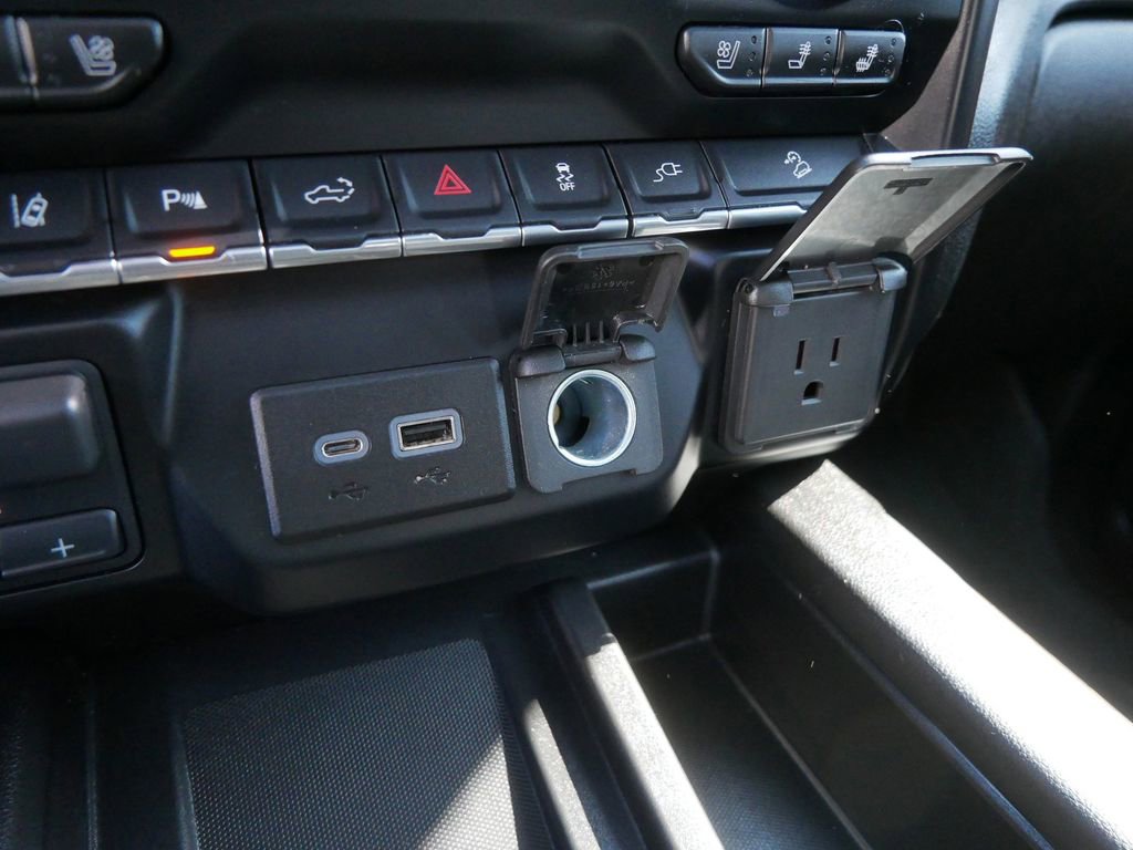 Certified 2022 Chevrolet Silverado 3500 High Country w/ Z71 Off-Road Package image 34