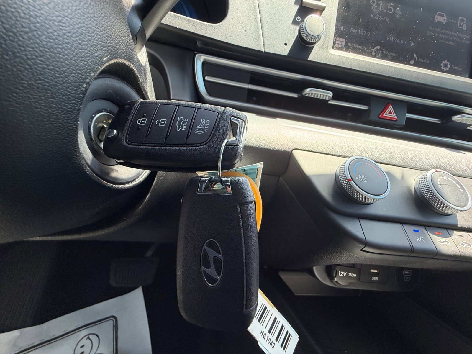 Certified 2025 Hyundai Elantra Sport FWD image 30