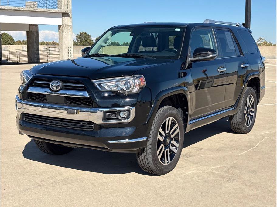Used 2021 Toyota 4Runner Limited image 3