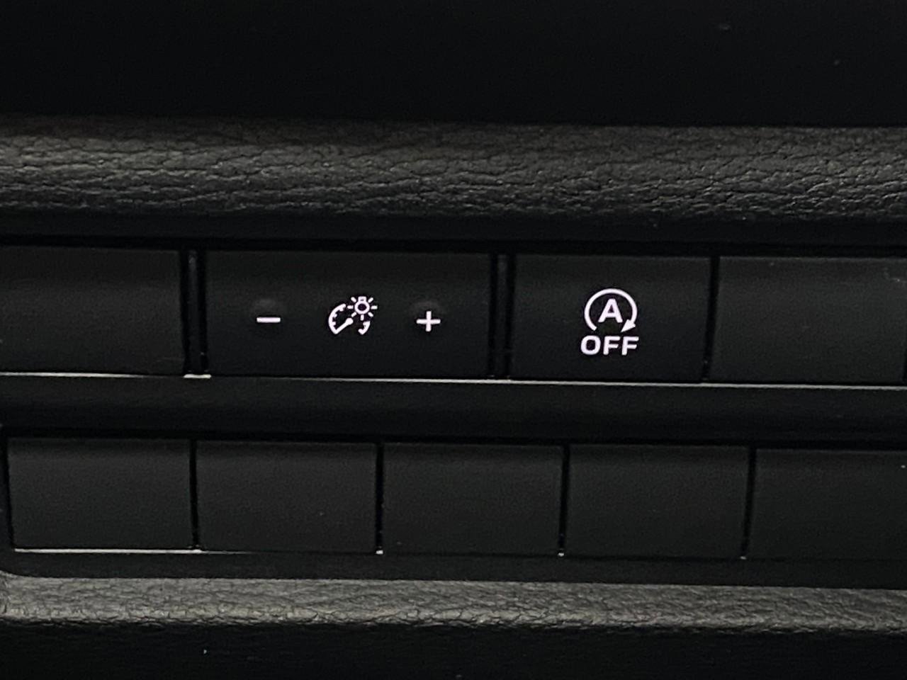 New 2026 Mitsubishi Outlander SE image 14