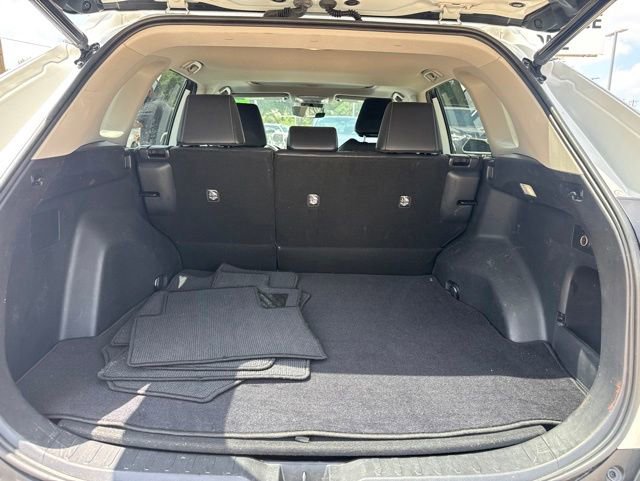 Used 2022 Toyota RAV4 XLE Premium FWD image 7