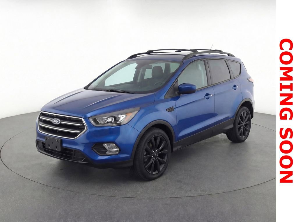 Used 2017 Ford Escape SE w/ Equipment Group 201A image 1