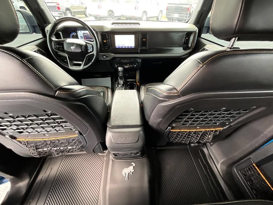 Used 2021 Ford Bronco Badlands w/ Sasquatch Package AWD/4WD image 3