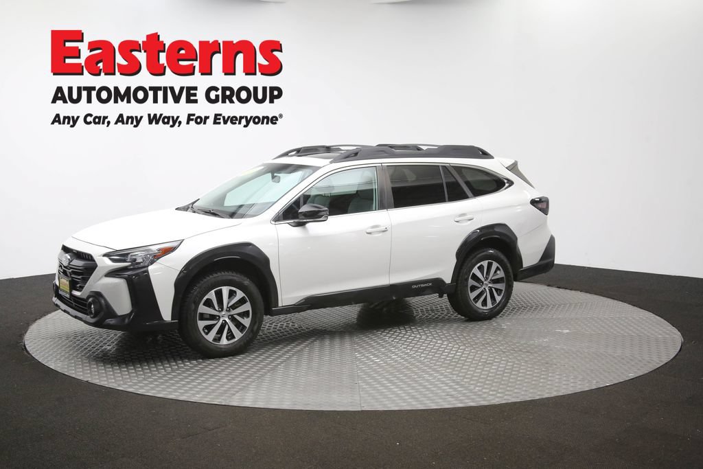 Used 2023 Subaru Outback Premium AWD/4WD image 57
