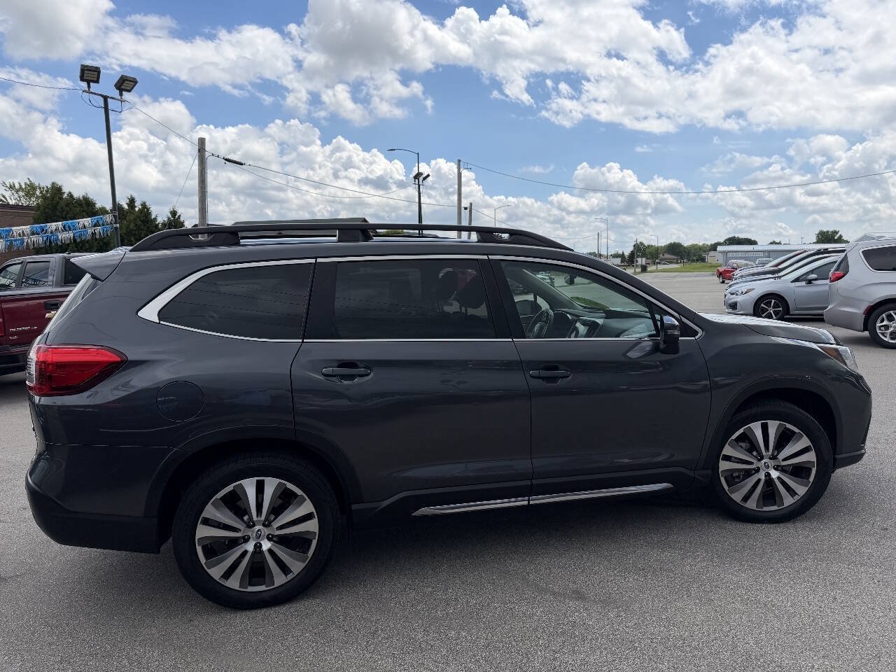 Used 2022 Subaru Ascent Limited AWD/4WD image 6