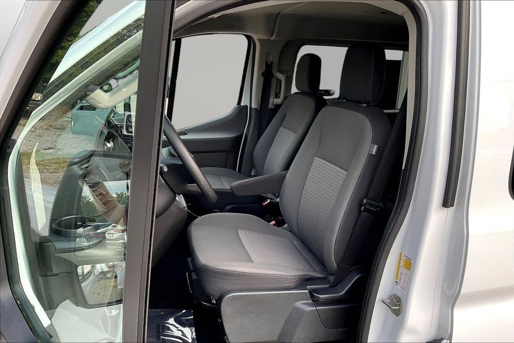 Used 2024 Ford Transit 350 XLT RWD image 19