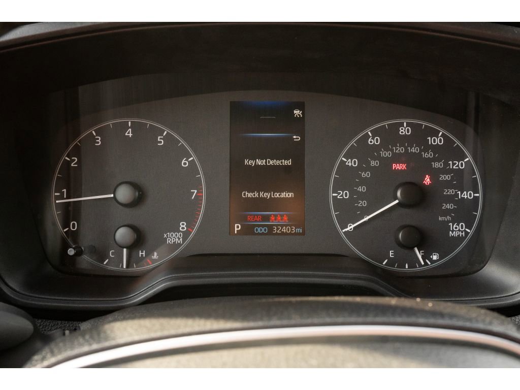 Used 2024 Toyota Corolla Cross LE FWD image 22
