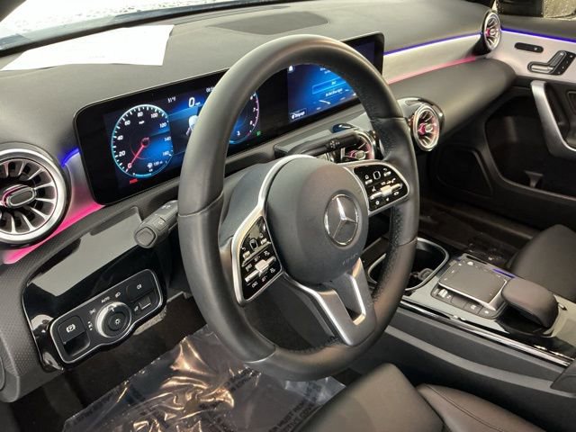 Used 2022 Mercedes-Benz A 220 4MATIC image 31