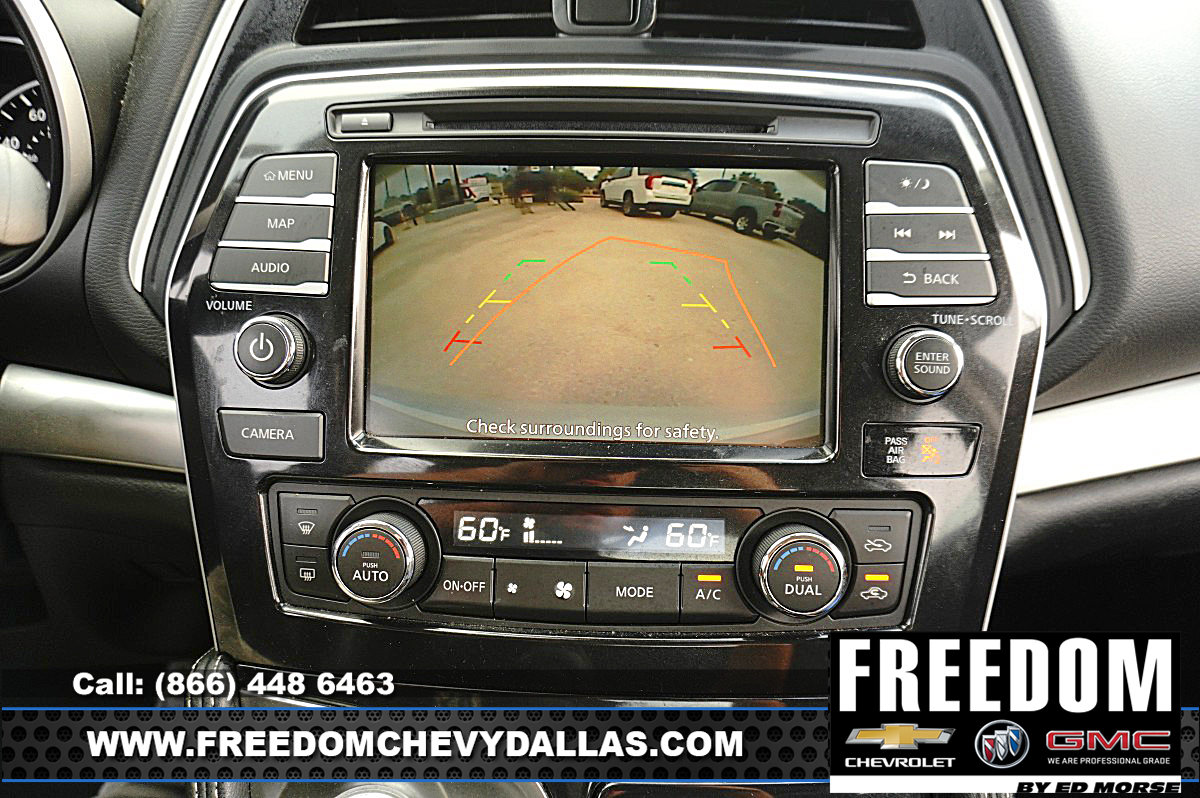 Used 2022 Nissan Maxima SV w/ Floor Mat Group FWD image 16