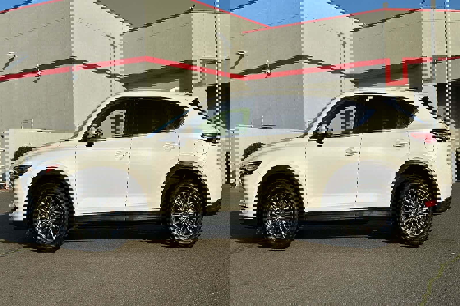 Used 2021 MAZDA CX-5 Touring image 9