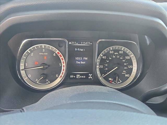 Used 2016 Nissan Titan PRO-4X AWD/4WD image 8