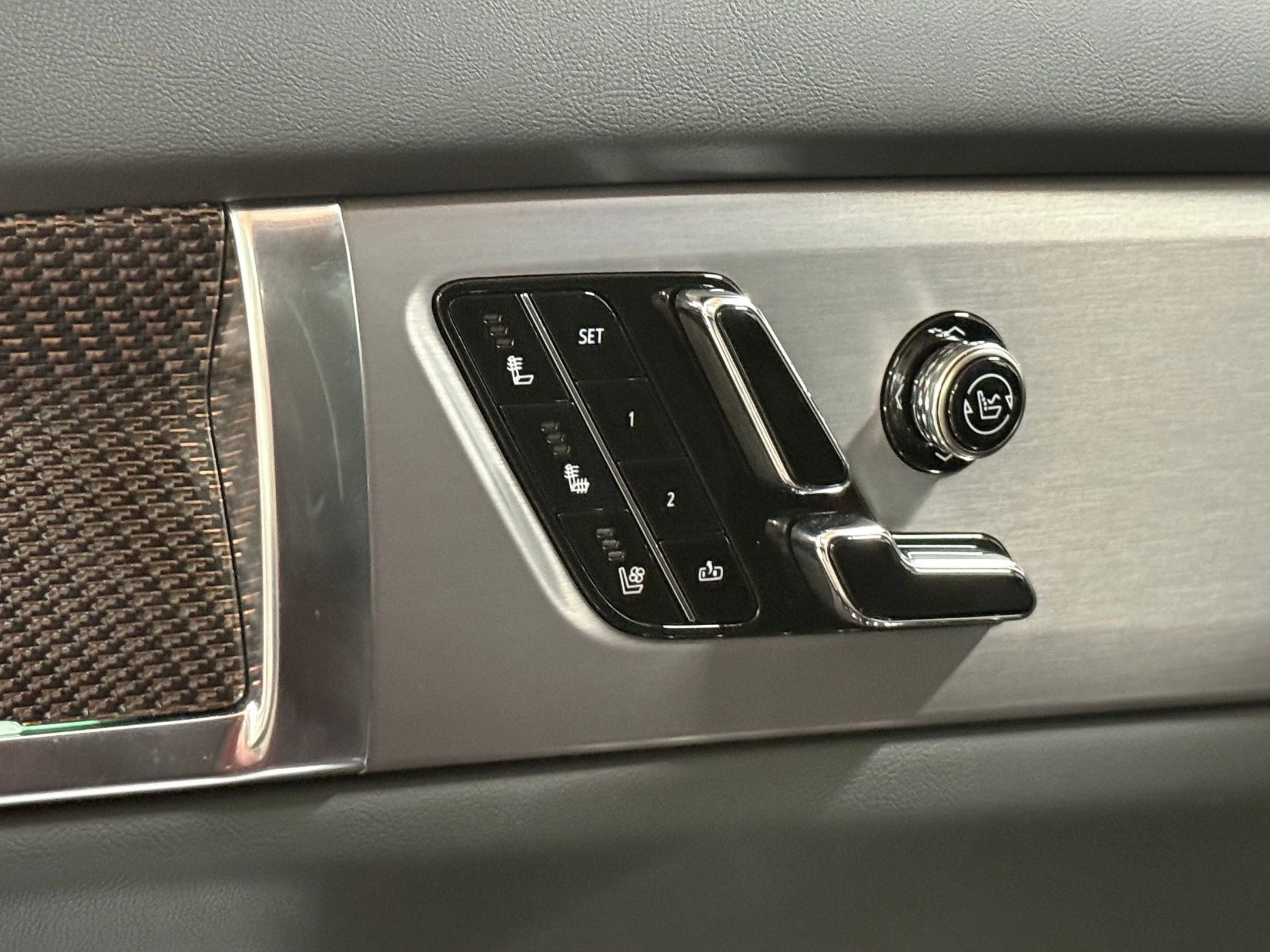 New 2026 Cadillac Vistiq Sport image 25