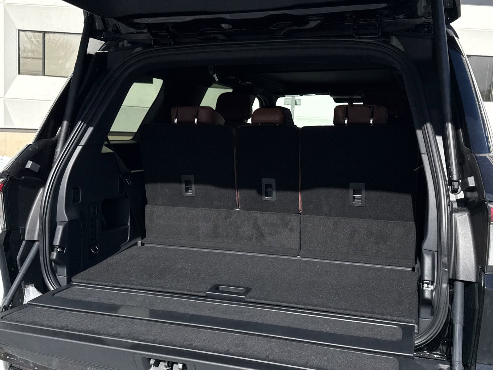 New 2026 Lincoln Navigator Reserve AWD/4WD image 17