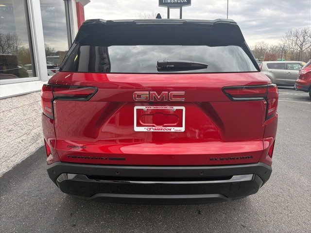 Used 2026 GMC Terrain Elevation w/ Elevation Premium Package image 4