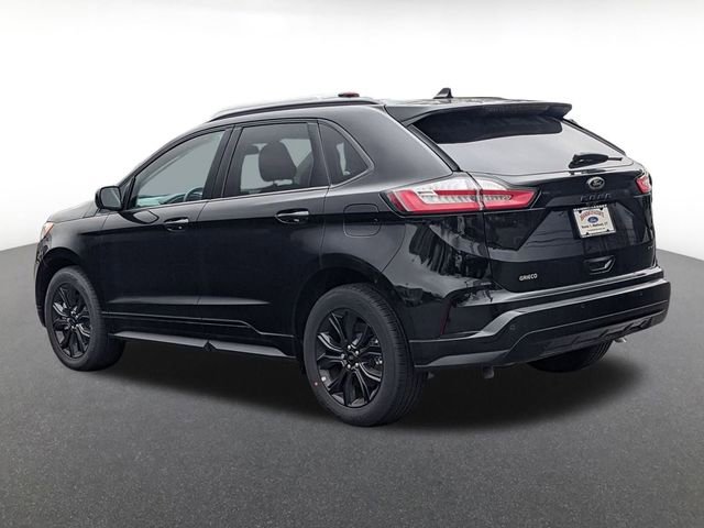 New 2024 Ford Edge SE w/ Black Appearance Package image 4
