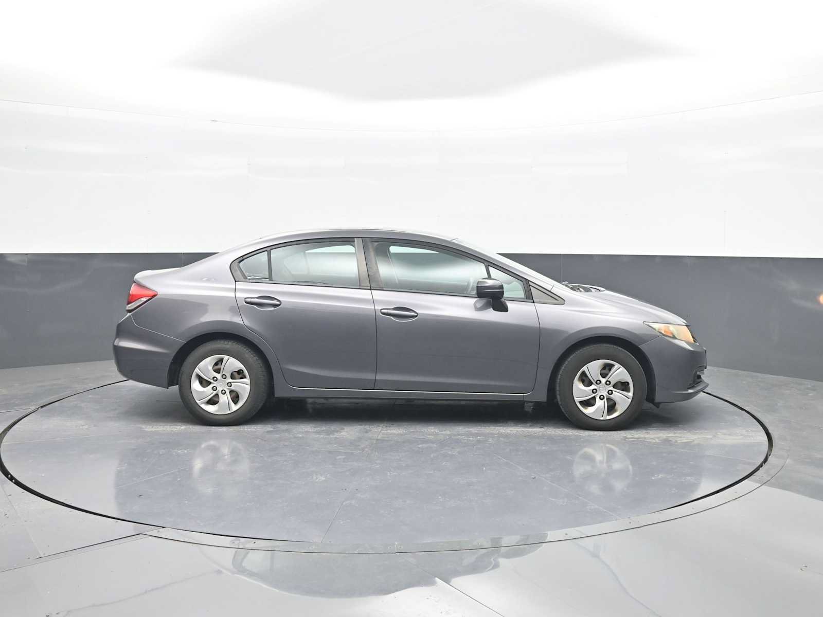 Used 2014 Honda Civic LX image 9