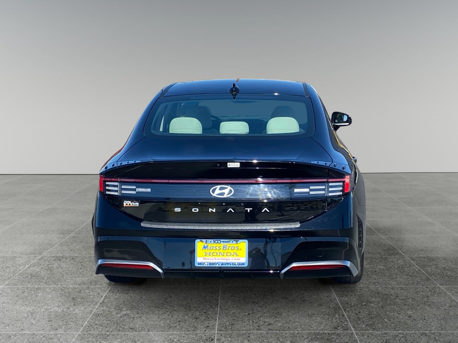 Used 2025 Hyundai Sonata SEL FWD image 4