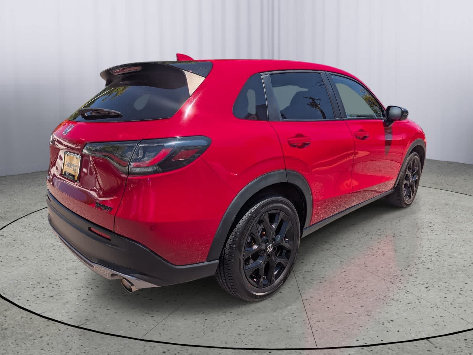 Used 2024 Honda HR-V Sport image 3