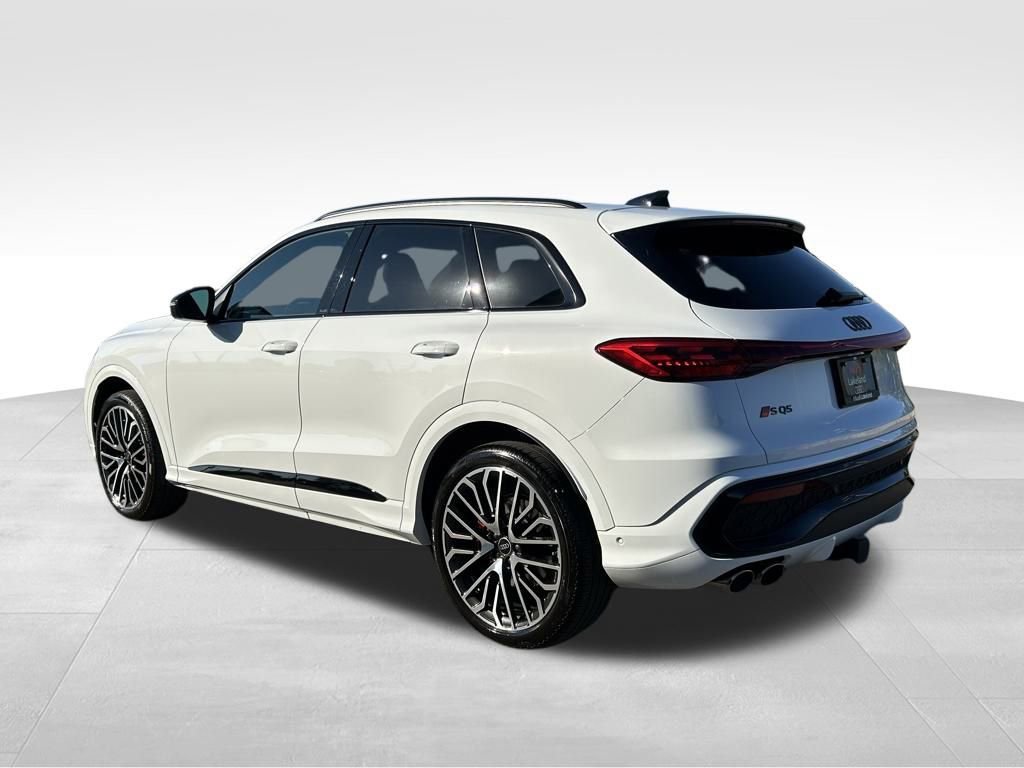 Used 2025 Audi SQ5 Premium Plus w/ Premium Plus Package image 6