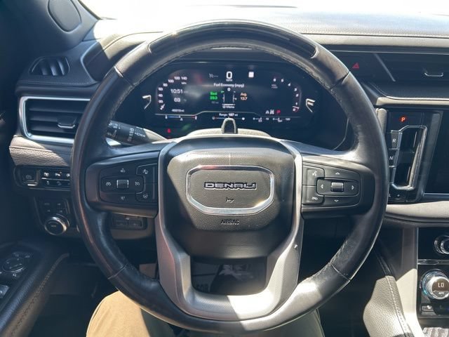 Used 2023 GMC Yukon Denali w/ Advanced Technology Package AWD/4WD image 23