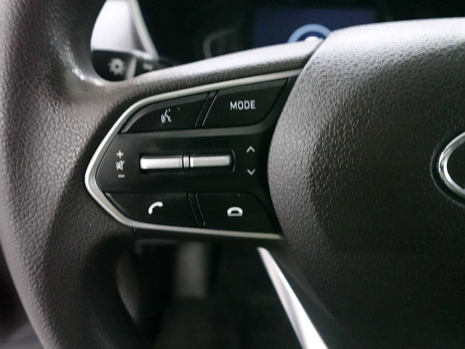 Used 2020 Hyundai Santa Fe SEL AWD/4WD image 17