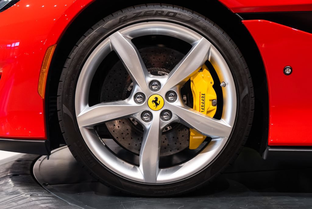 Certified 2020 Ferrari Portofino RWD image 13