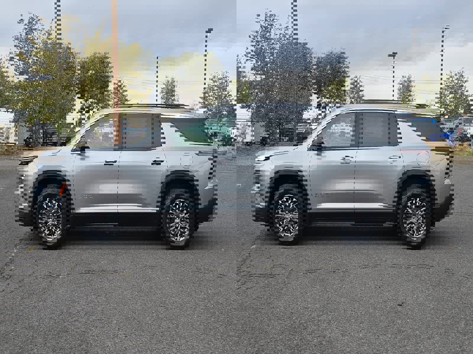 New 2026 Chevrolet Traverse LT w/ Enhanced Driving Package image 5