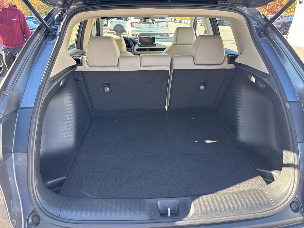 Used 2023 Honda HR-V LX image 8