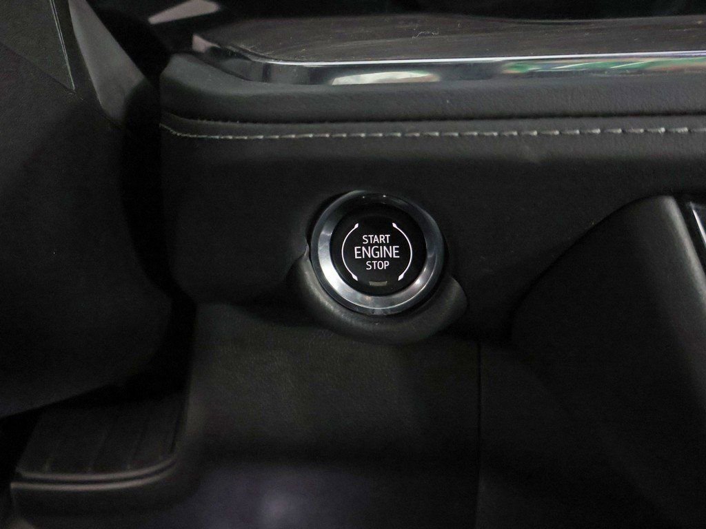 Used 2025 Chevrolet Tahoe LT image 43