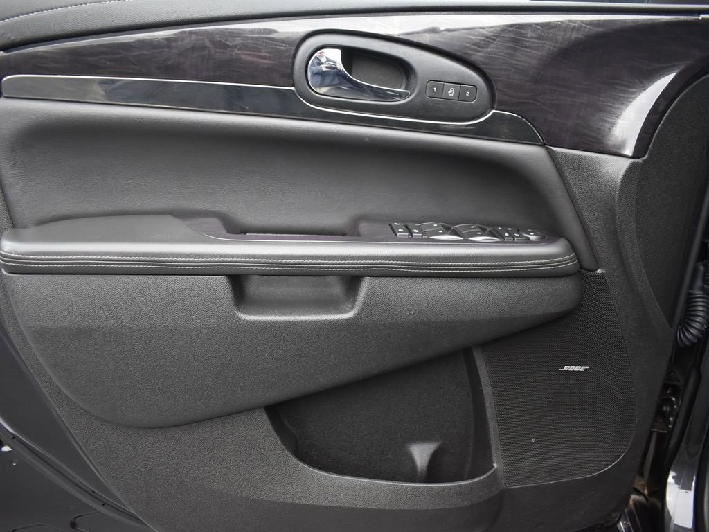 Used 2017 Buick Enclave Premium w/ Experience Buick Package image 9