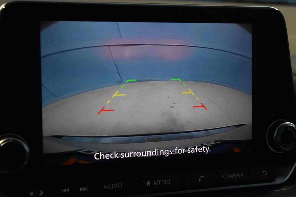 Used 2023 Nissan Rogue SV image 11