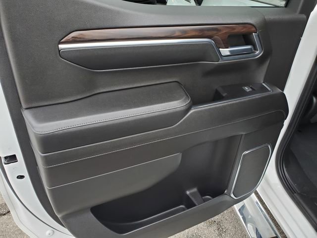 Used 2023 GMC Sierra 1500 SLT w/ SLT Convenience Package image 11