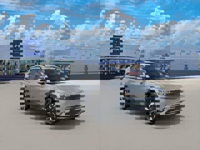 New 2025 Hyundai Ioniq 5 SEL image 2