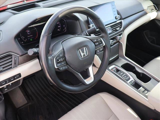 Used 2020 Honda Accord Touring image 14