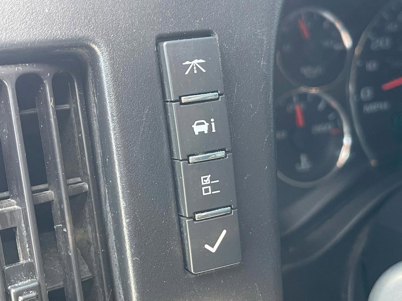 Used 2020 GMC Savana 2500 w/ Driver Convenience Package image 23