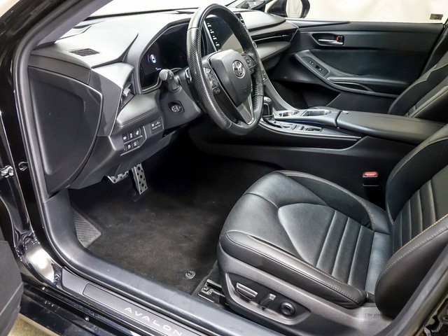 Certified 2022 Toyota Avalon Touring image 10