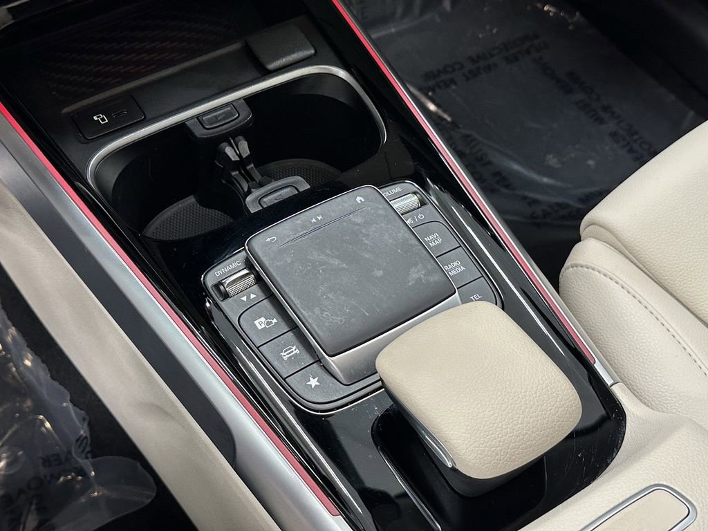 Certified 2023 Mercedes-Benz EQB 300 4MATIC image 31